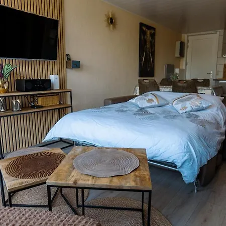 L'apais'han Apartmán