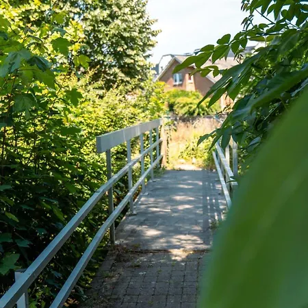 L'apais'han Apartmán
